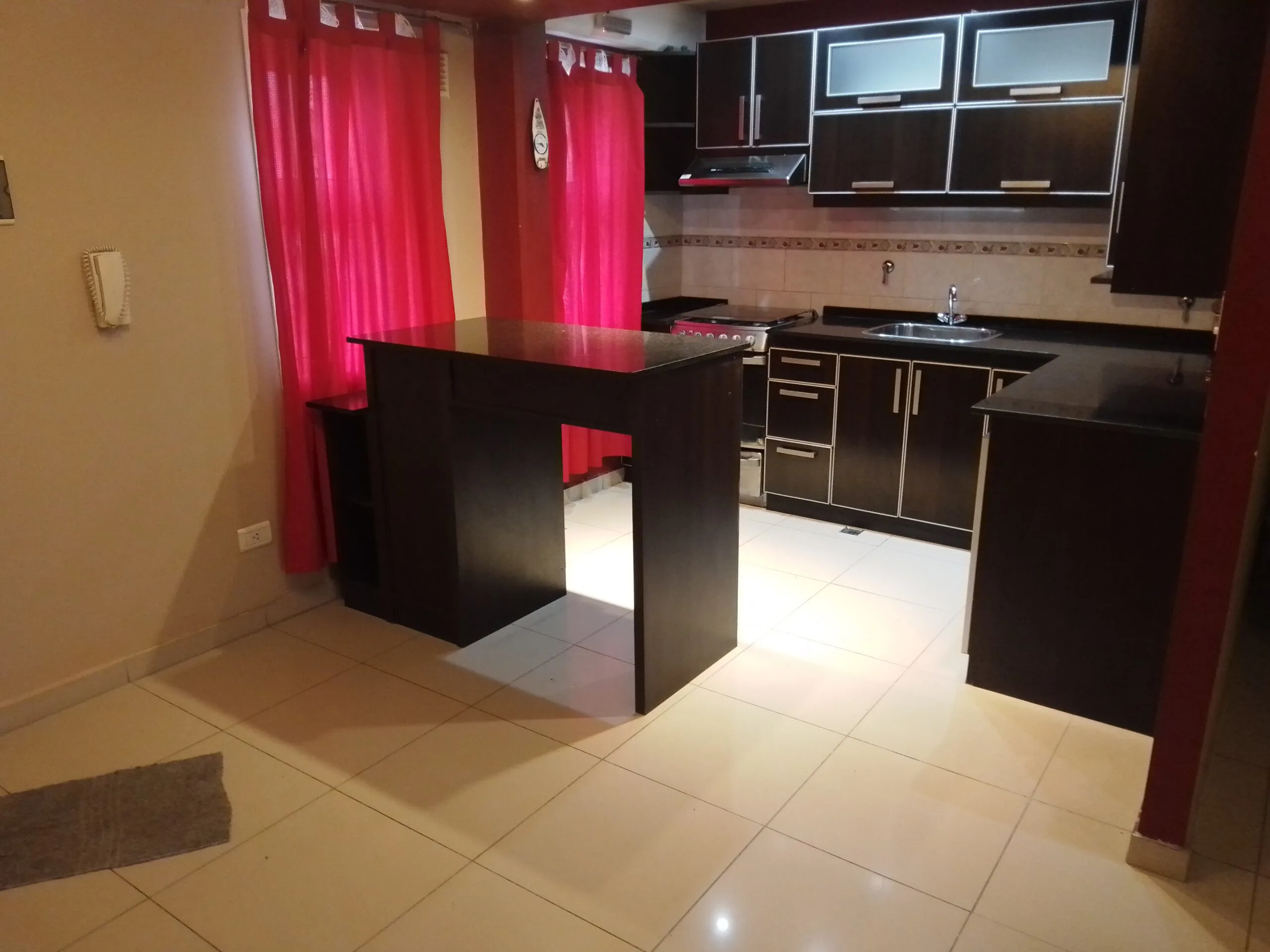 ALQUILER – DEPARTAMENTO 3 DORMITORIOS – BARRIO CHACRA XIII foto 5