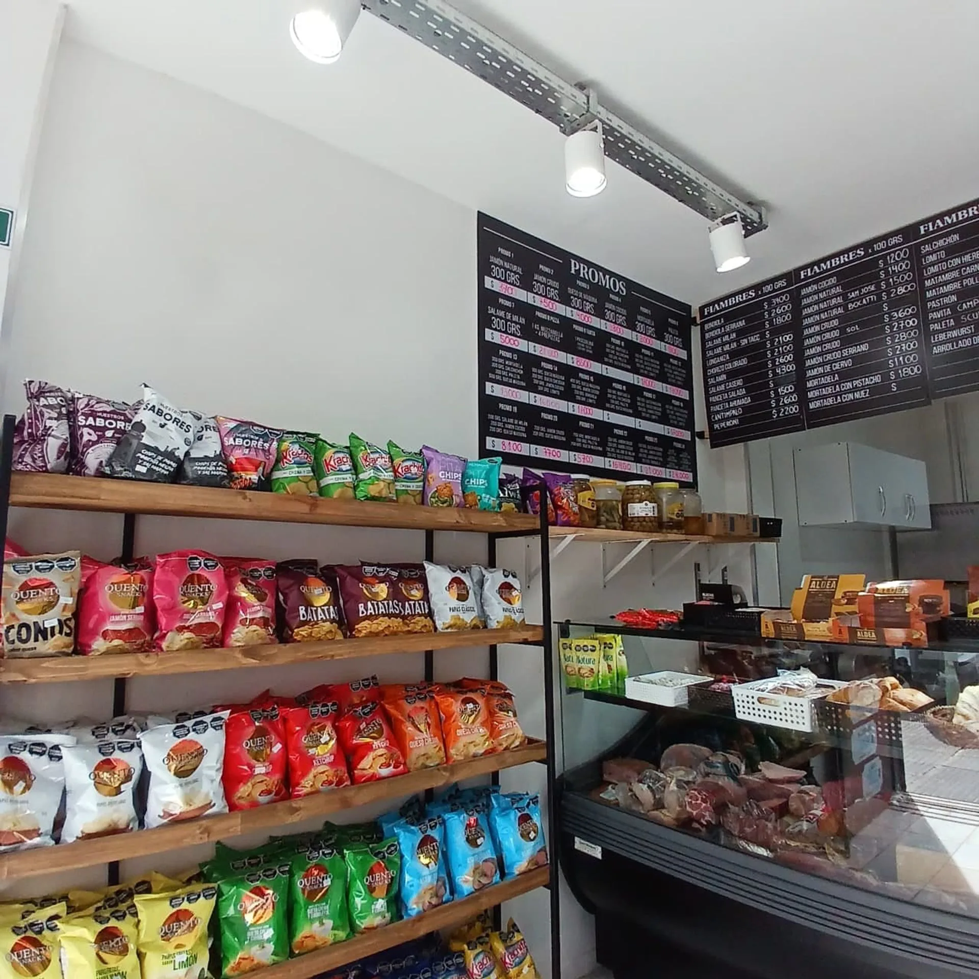 VENTA FONDO DE COMERCIO FIAMBRERIA BELGRANO foto 5