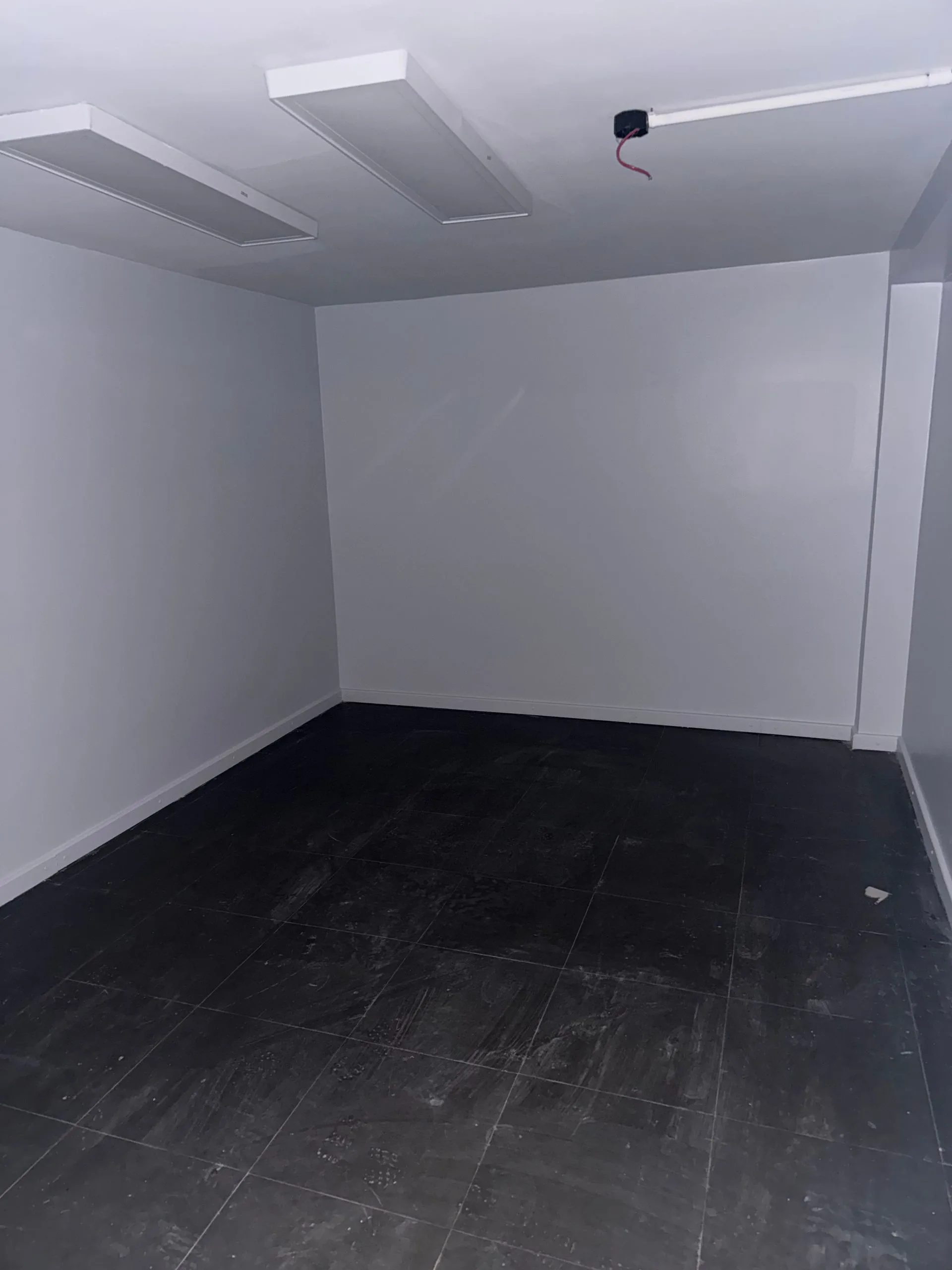ALQUILER LOCAL COMERCIAL AV. BELGRANO SUR foto 5