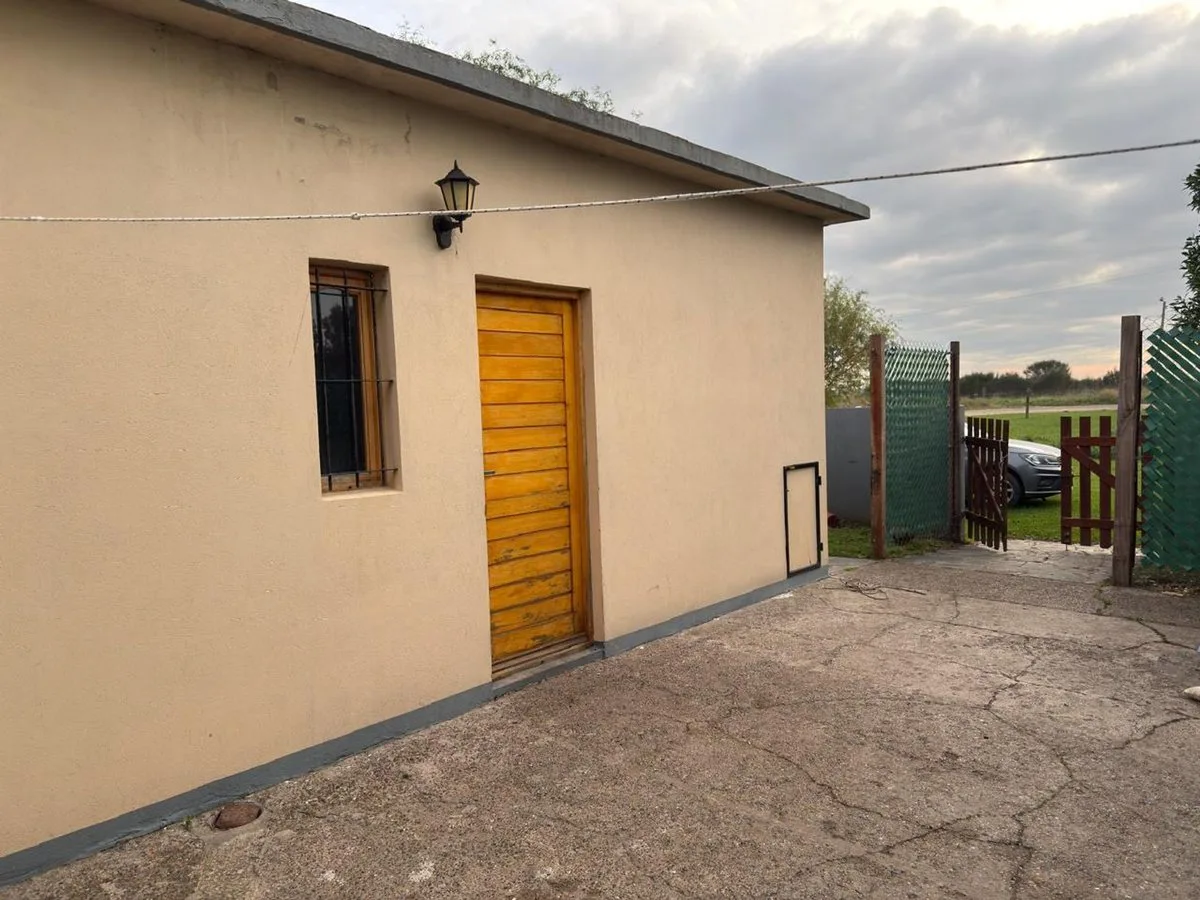 VENTA DOS CASAS EN CHAPADMALAL foto 3