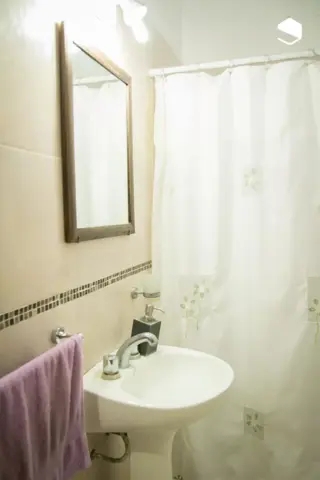 Casa en venta en GONNET, entre caminos foto 2