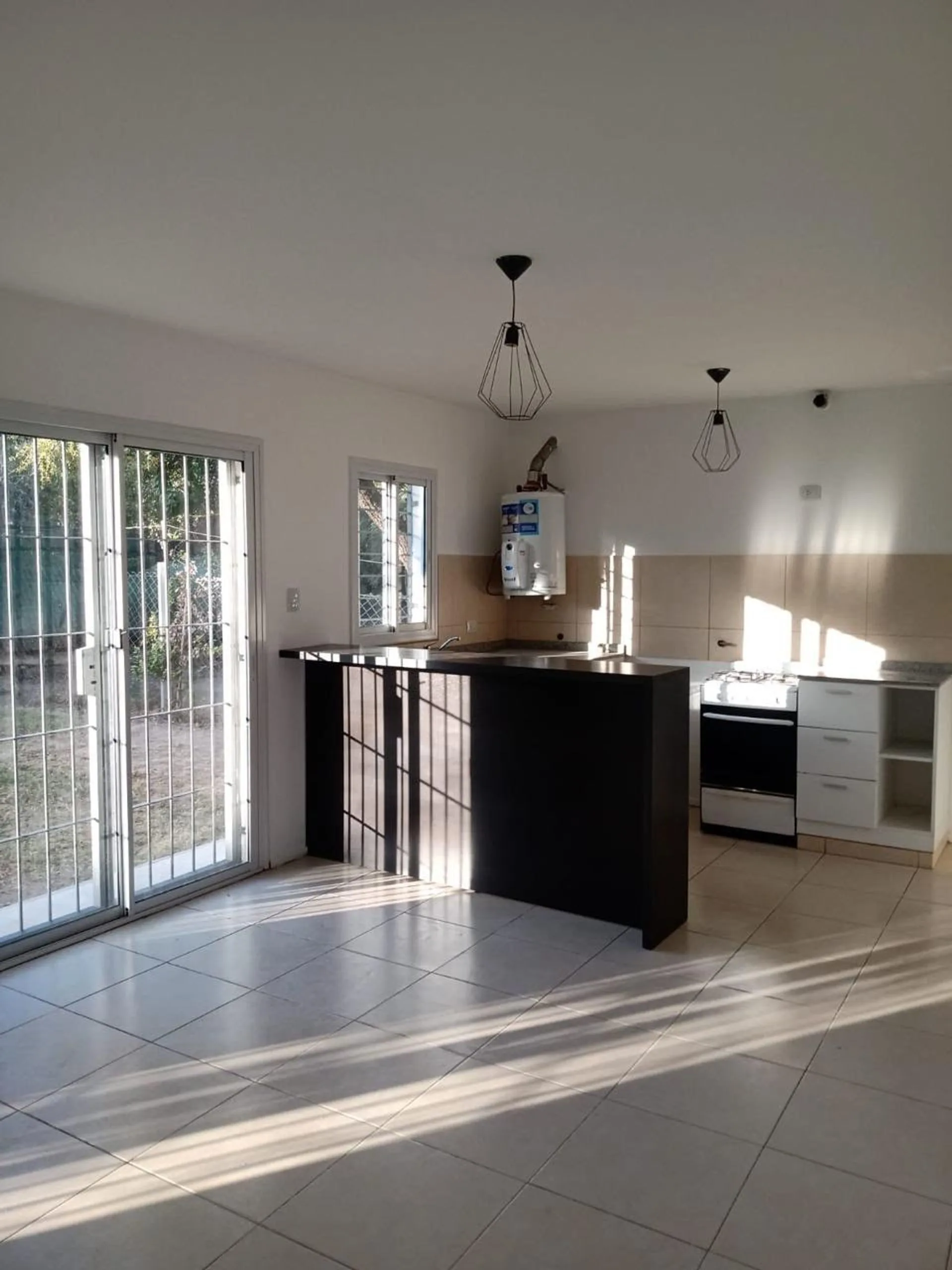 ALQUILER DUPLEX EN HOUSING VILLA RIVERA INDARTE foto 5