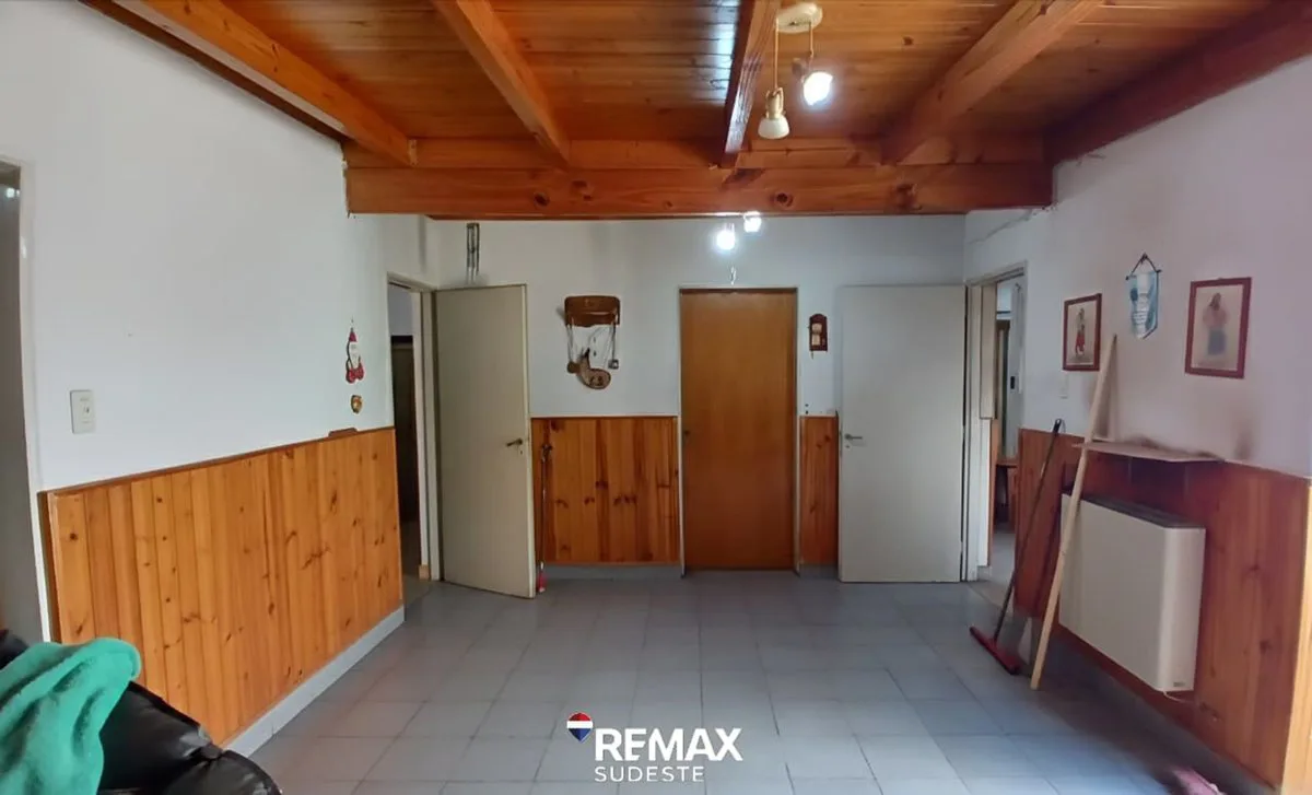 CASA EN VENTA PEDRO PICO 1400 foto 5