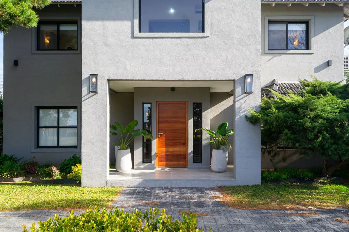 VENTA CASA BARRIO PRIVADO EZEIZA CON ESCRITURA foto 2