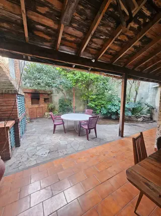 Casa en Venta 4 Ambientes Amplio con Parrilla y Garage foto 5