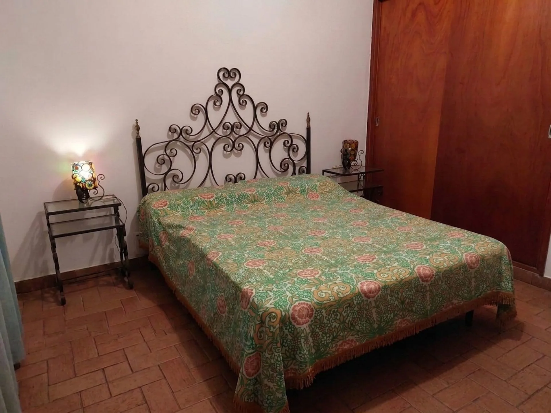 VENTA CASA DE 7 AMBIENTES – LOTE APTO DESARROLLO foto 5