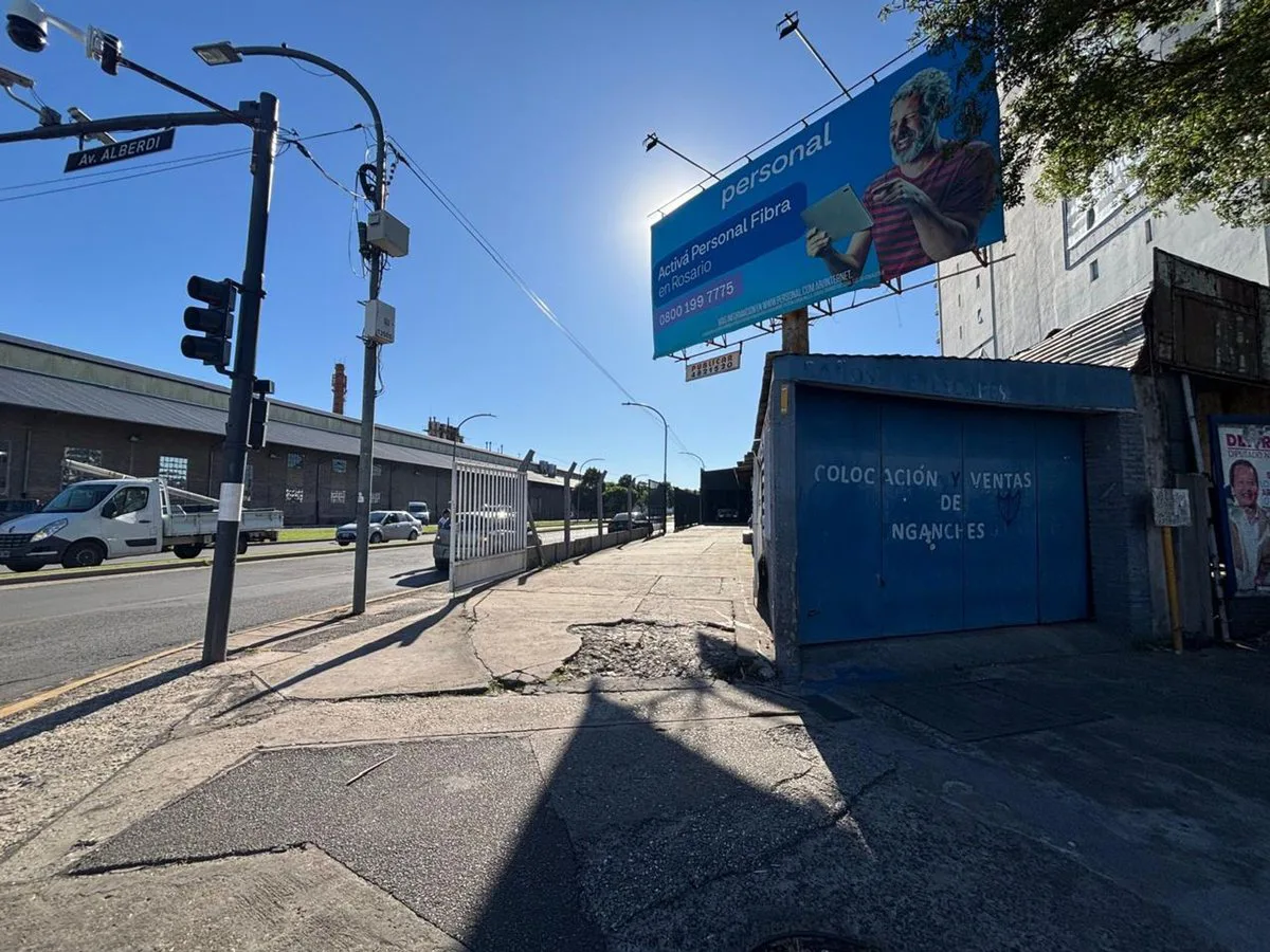 TERRENO PARA CONSTRUCTORA AV. ALBERDI Y CARBALLO foto 5