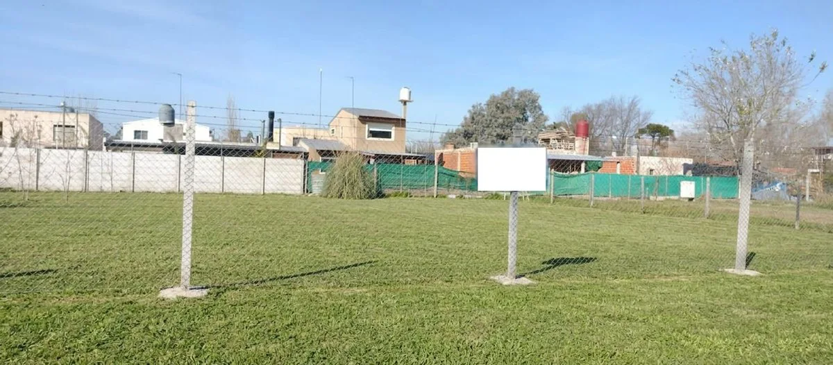 Venta lote 372m2 La Lonja Pilar foto 3
