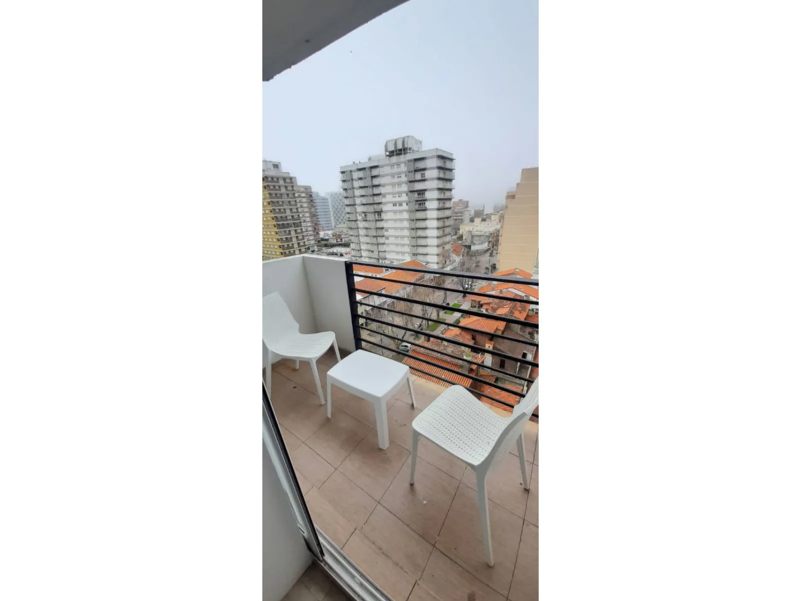 Studio with Separate Bedroom and Ocean-View Balcony in Miramar, Miralmar Building – photo 14 of 20