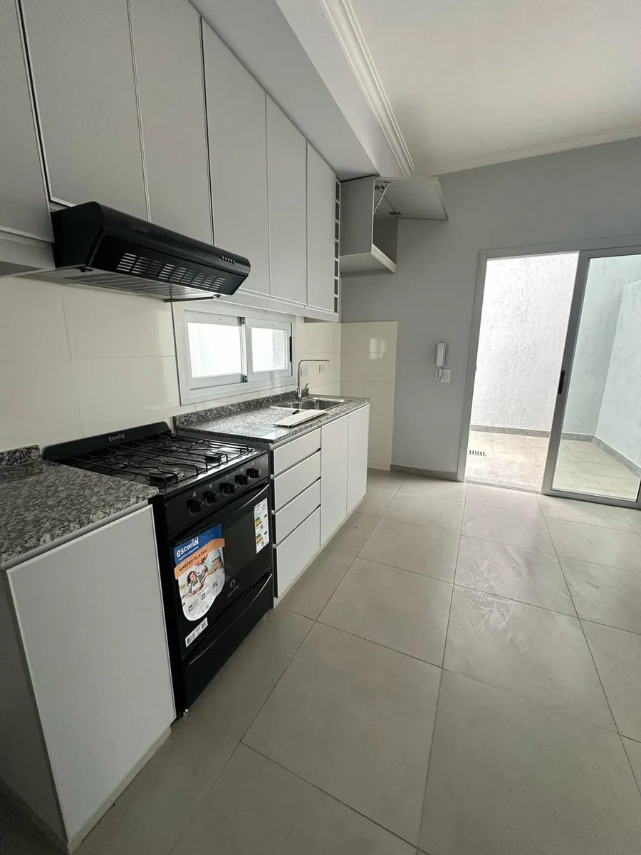 DEPARTAMENTO EN VENTA  CIUDAD DE MENDOZA INVERSION foto 2