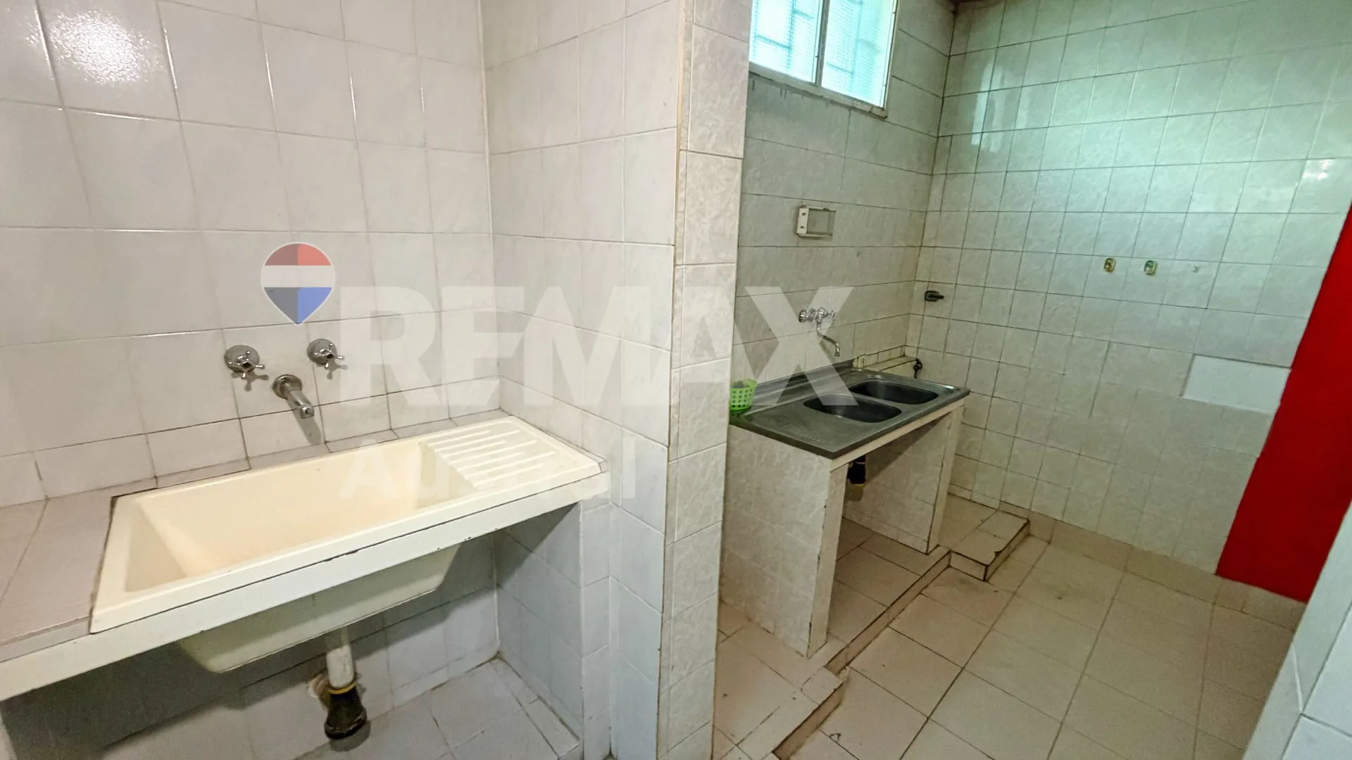 CASA 2 DORMITORIOS KM 3 MOSCONI APTA CRÉDITO foto 5