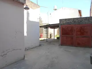 2 casas y 2 locales en venta en William Morris. Ideal Inversor. foto 4