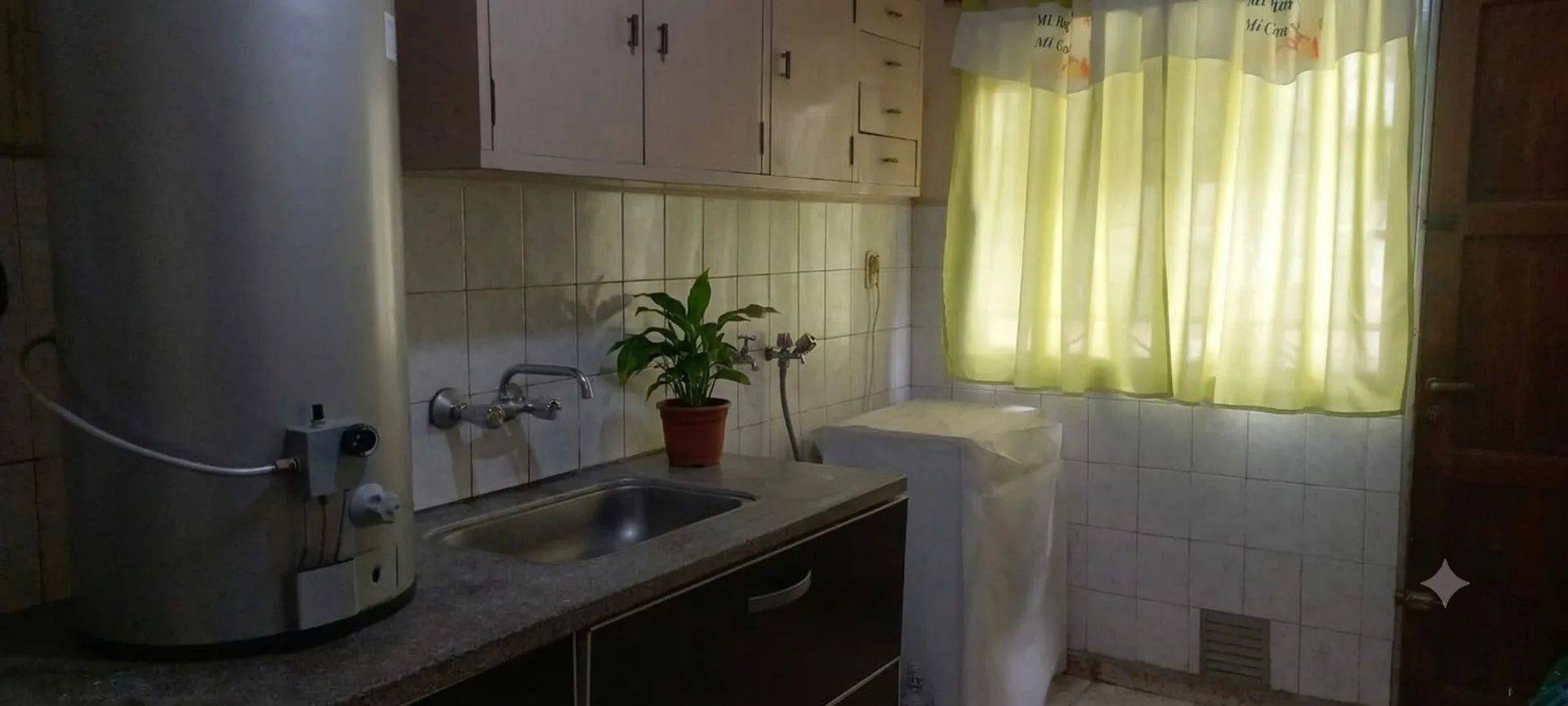CASA BARRIO SAN JUAN. 4 HABITACIONES. RIVADAVIA foto 5