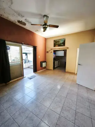 VENTA DE CASA TRES AMB. foto 2