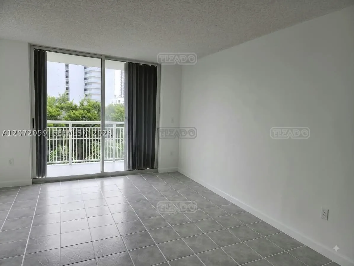 1688 West Ave #506 1600 foto 4