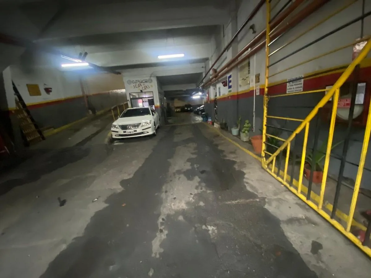 Venta Estacionamiento/Negocio/Deposito Chacarita foto 2