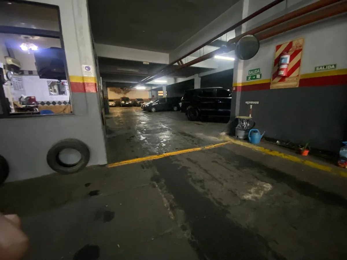 Venta Estacionamiento/Negocio/Deposito Chacarita foto 4