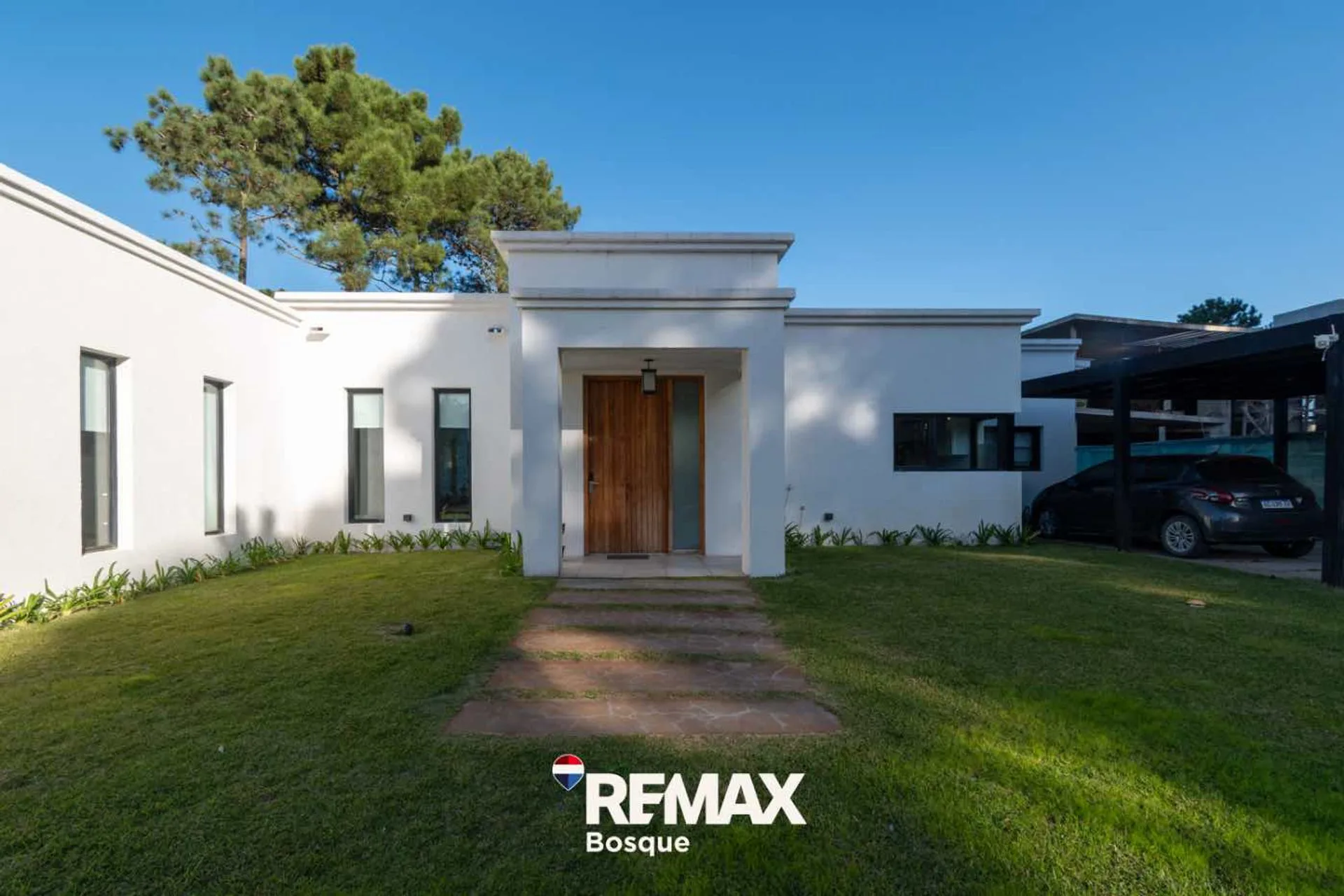 VENTA CASA EN PINAMAR BARRIO ALAMOS