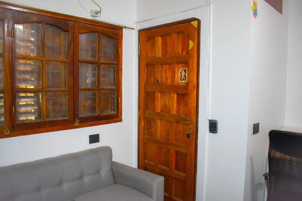 VENTA EN BLOQUE DE 8 DEPARTAMENTOS Y CASA 3 DORM foto 4