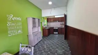 CASA 3 AMB CON PATIO Y COCHERA QUILMES OESTE foto 3