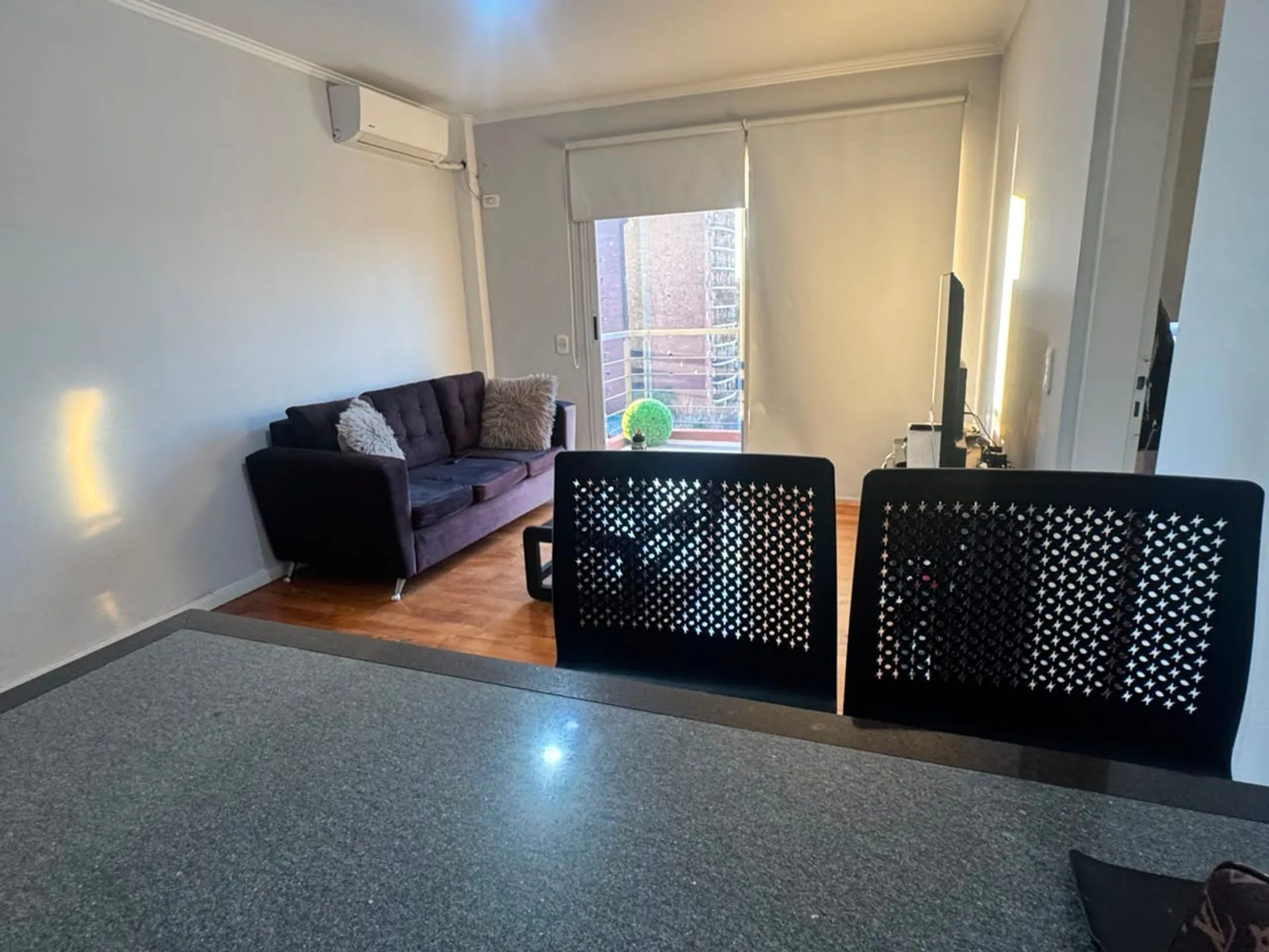 DEPARTAMENTO EN VENTA. MORÓN 2 AMBIENTES. COCHERA foto 2
