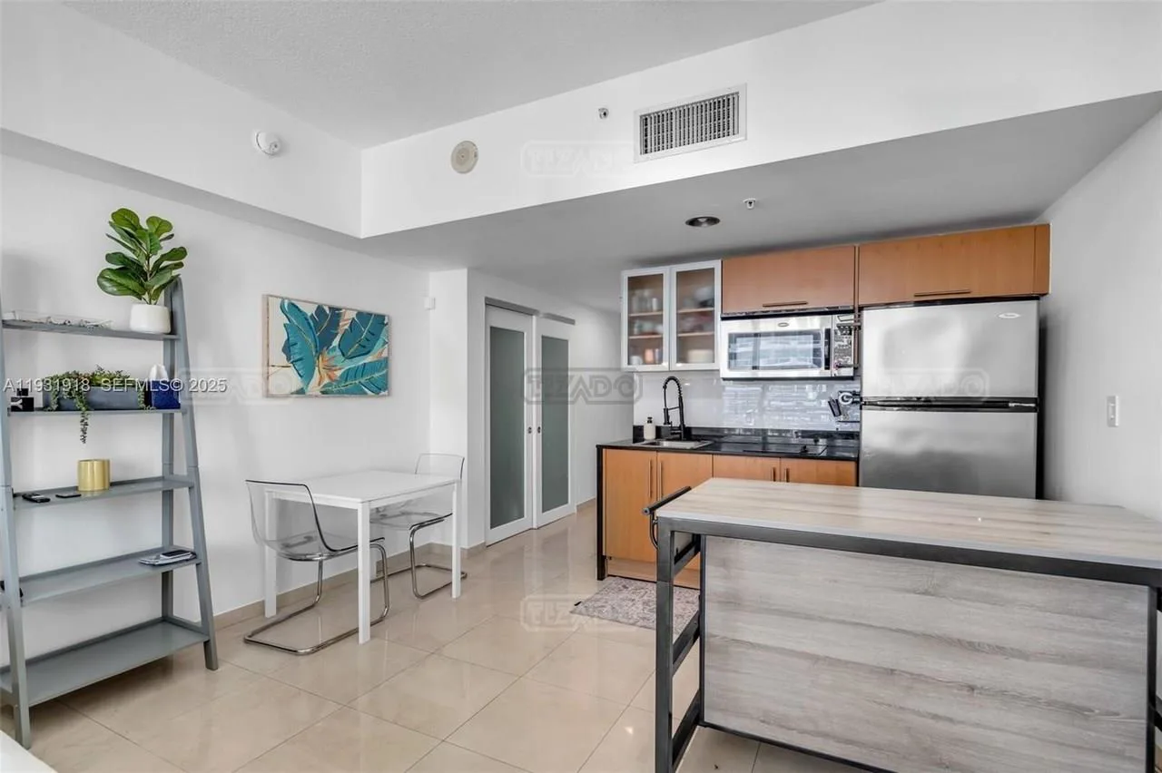 1750 N Bayshore 1700 foto 4