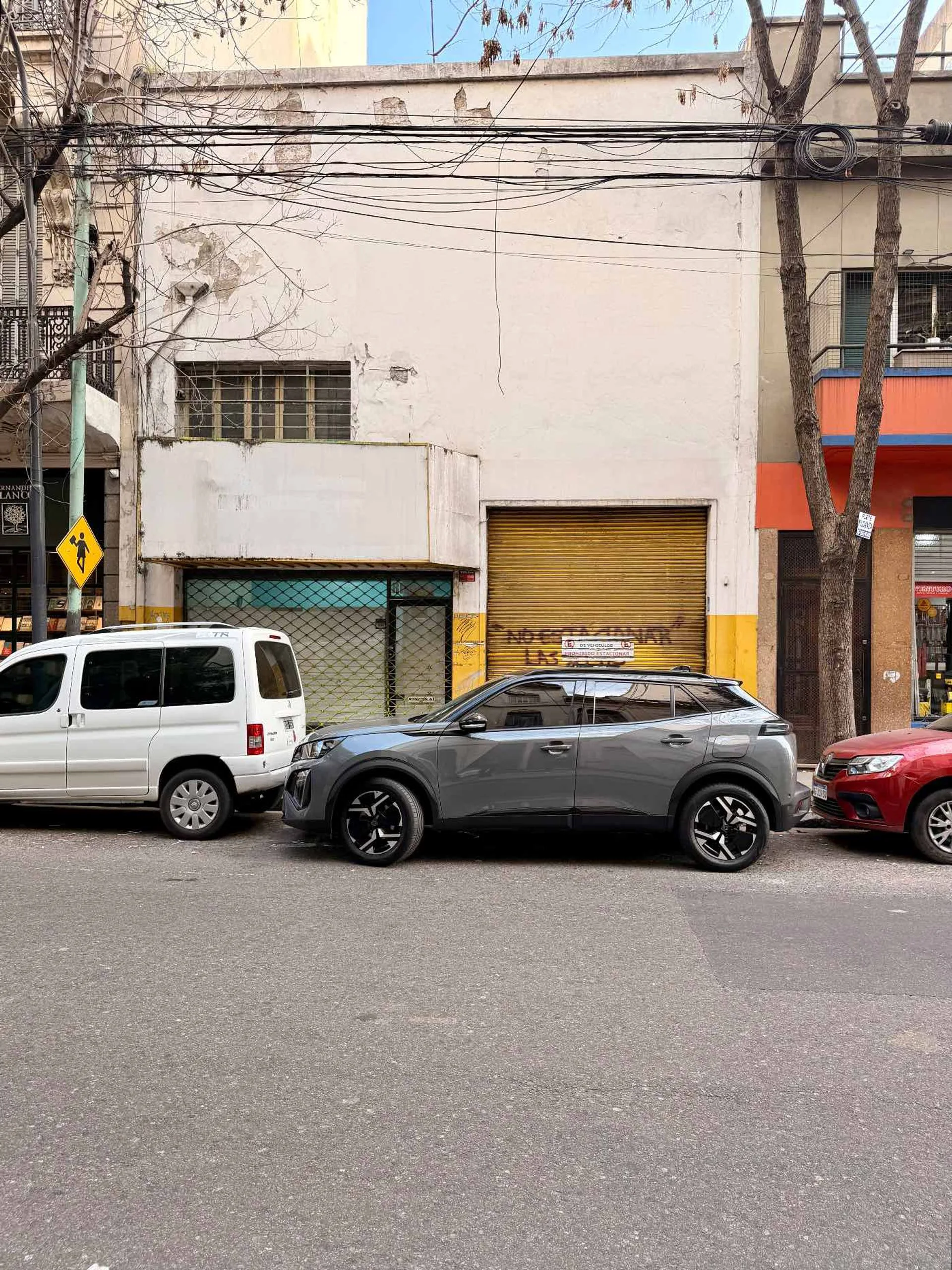 Venta Local comercial c/ deposito acceso vehicular foto 2