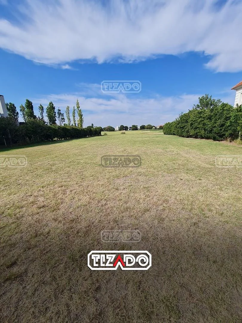 lote en El Golf 200 foto 3
