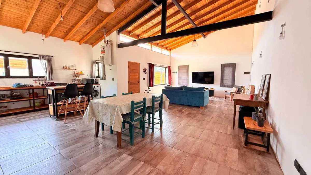 VENTA CASA 3 AMBIENTES MODERNA MIRAMAR foto 2