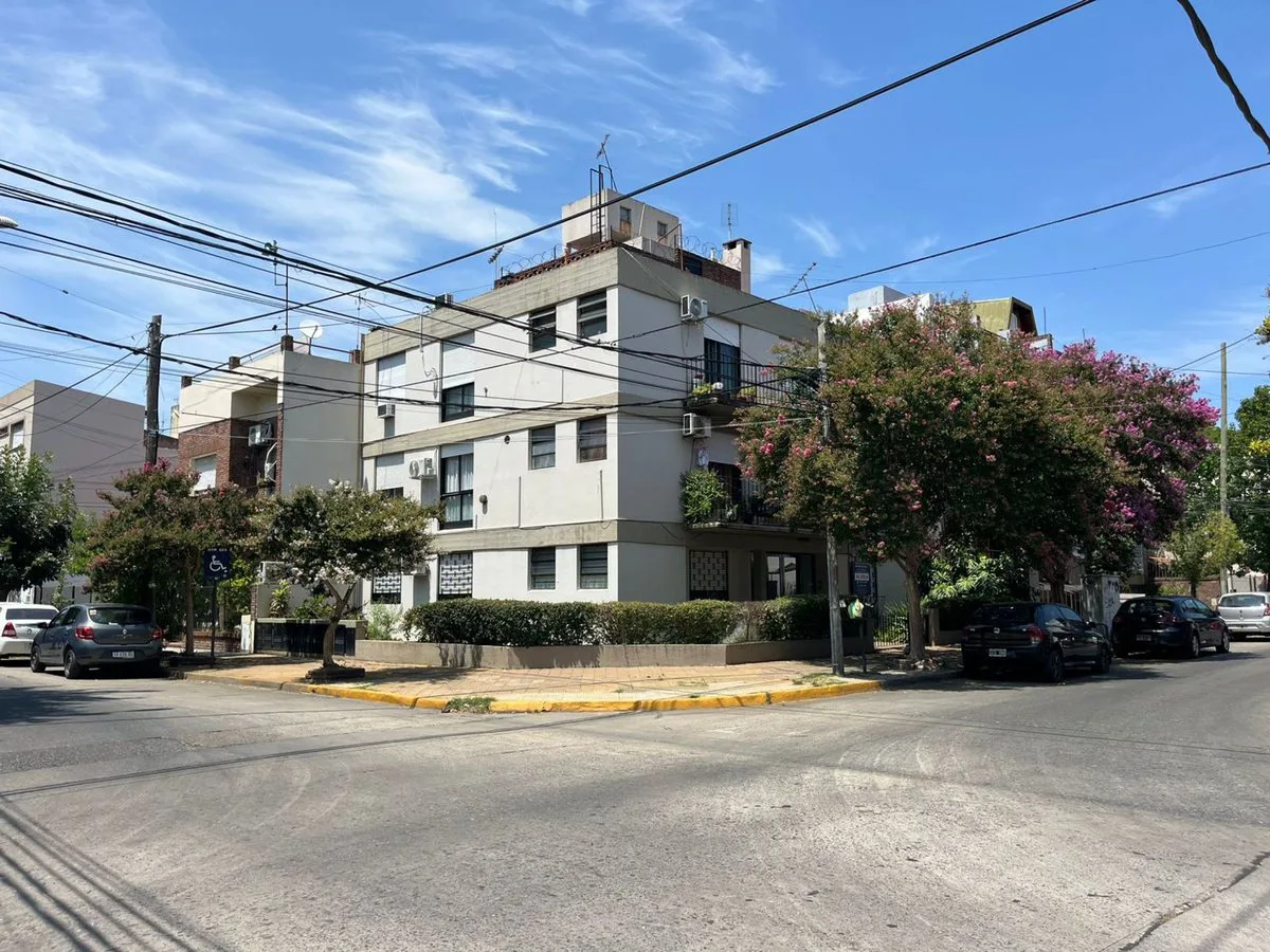 Venta Departamento 3 Ambientes en San Isidro foto 2