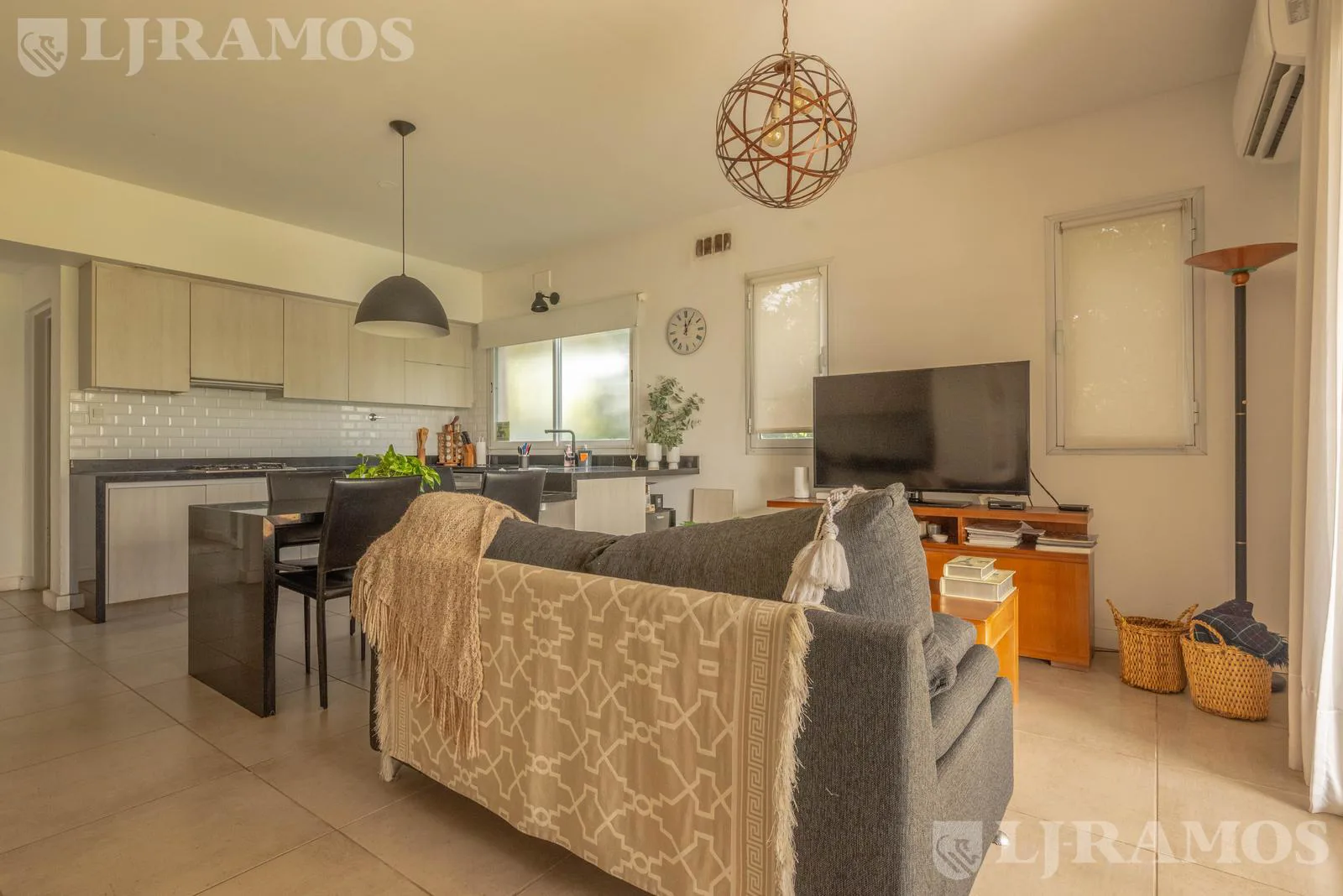 Casa en San Sebastián AL AGUA , A5 EXCELENTE OPORTUNIDAD APTO CREDITO MB foto 2