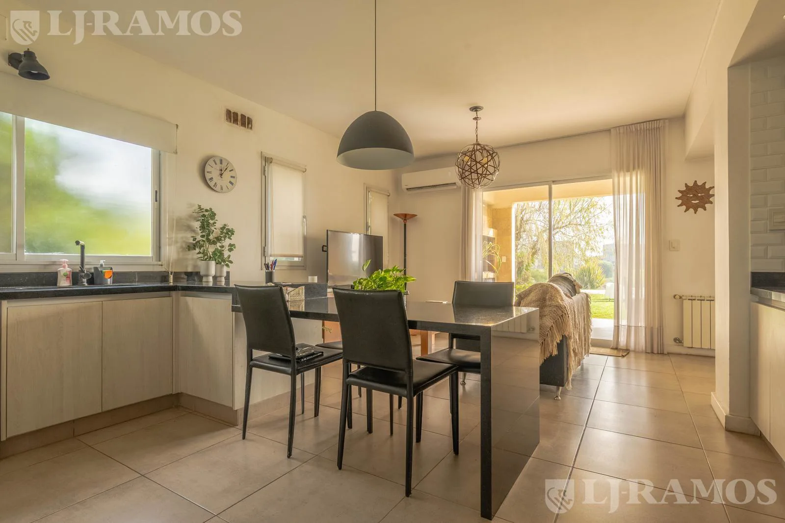 Casa en San Sebastián AL AGUA , A5 EXCELENTE OPORTUNIDAD APTO CREDITO MB foto 4