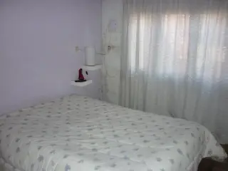 HERMOSO CHALET 4 AMBIENTES foto 4