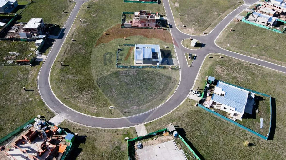 VENTA DE LOTE 700 M2 EN CANNING VILLAGE SAN SIMÓN foto 3