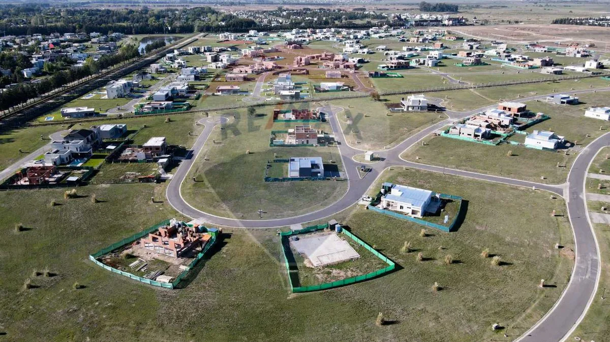 VENTA DE LOTE 700 M2 EN CANNING VILLAGE SAN SIMÓN foto 4