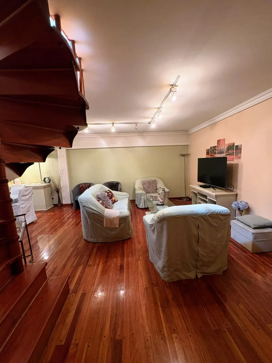 Venta piso de 4 ambientes con terraza propia y cochera, ubicado sobre Avda. Juan B. Alberdi al 200.. foto 5