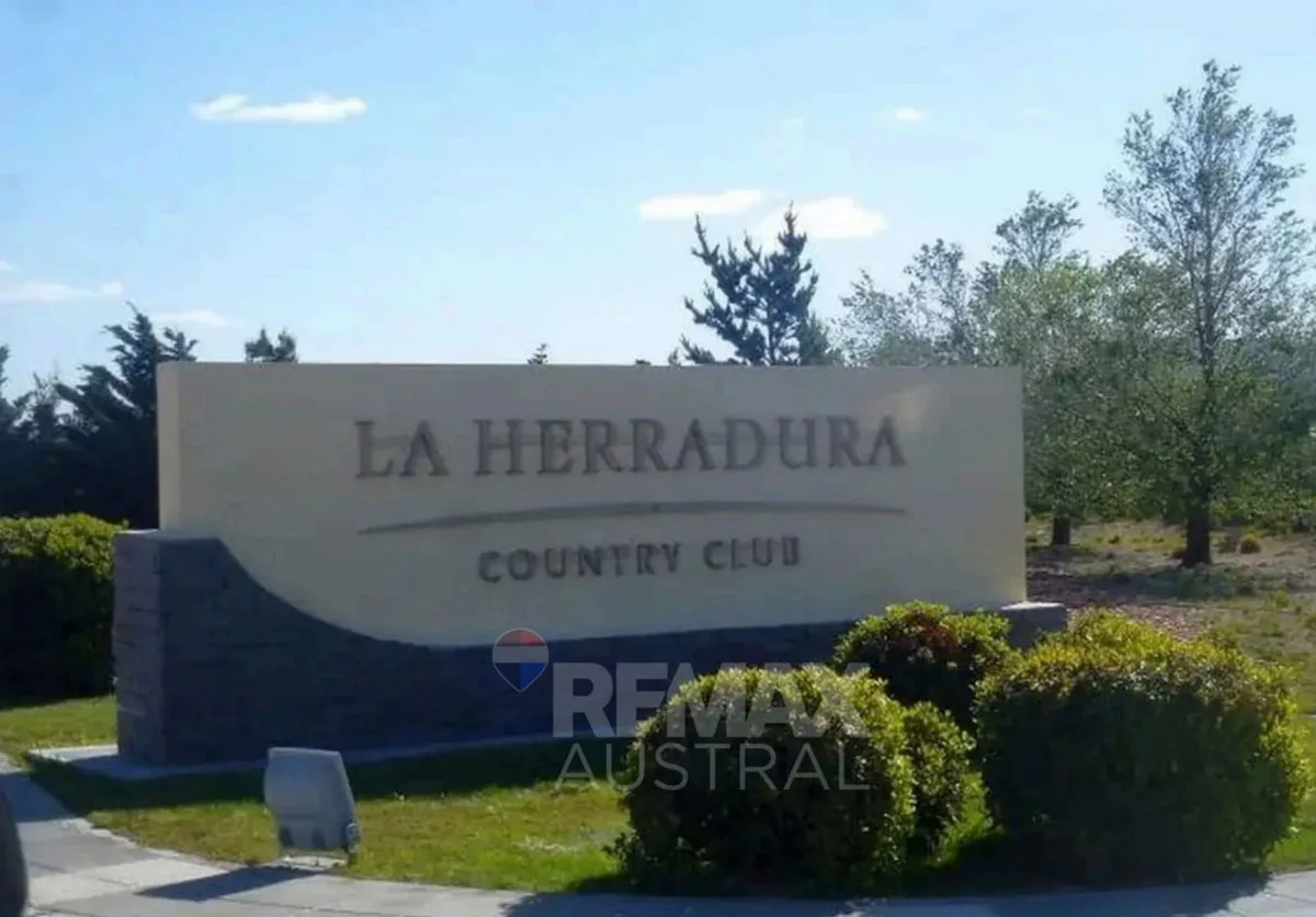 TERRENO CON EXCELENTE VISTA - LA HERRADURA foto 4