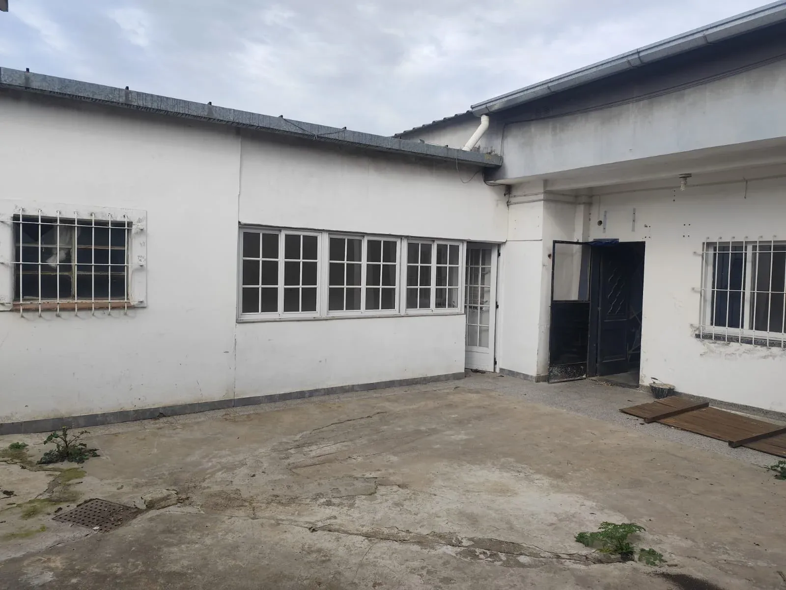 CASA EN VENTA EN BELEN DE ESCOBAR, PATRICIAS MENDOCINAS AL 700 foto 3