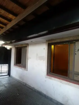 CASA EN VENTA 5 AMBIENTES foto 1