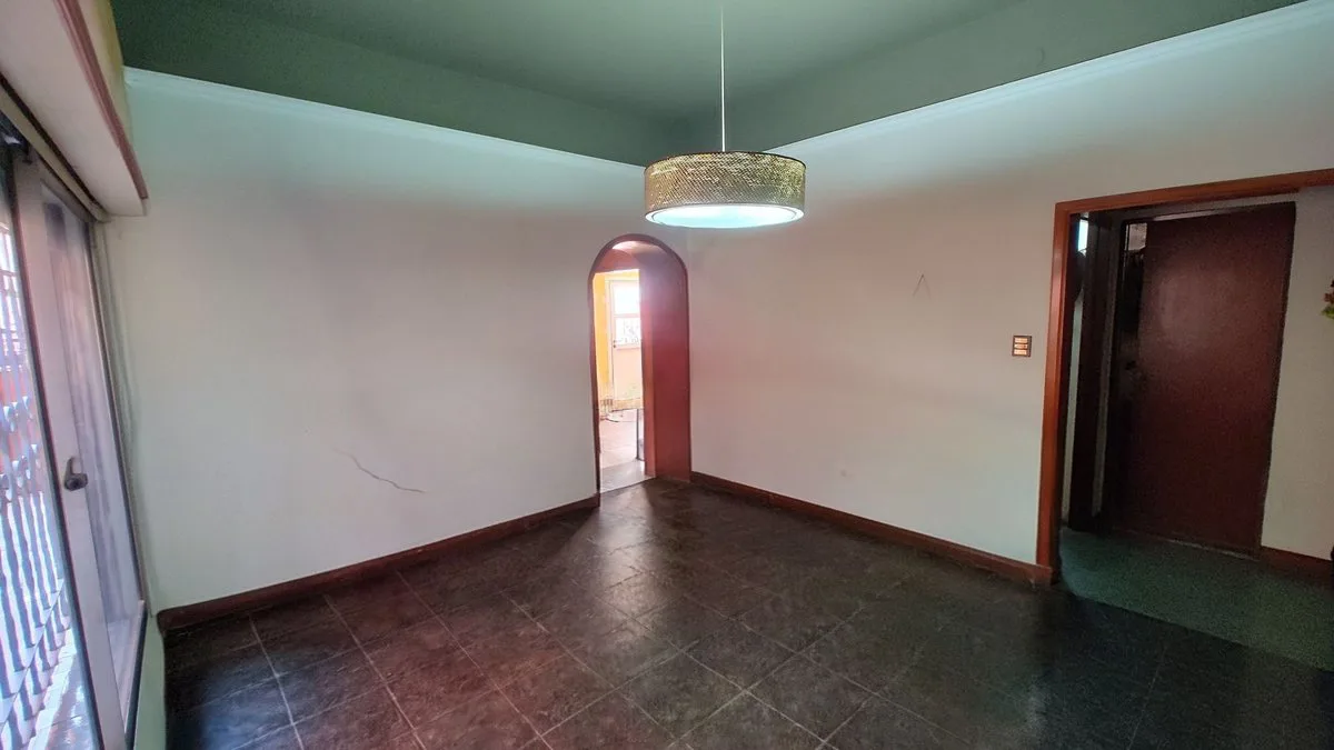 Venta Casa Lanús Oeste 5 ambientes con quincho foto 4