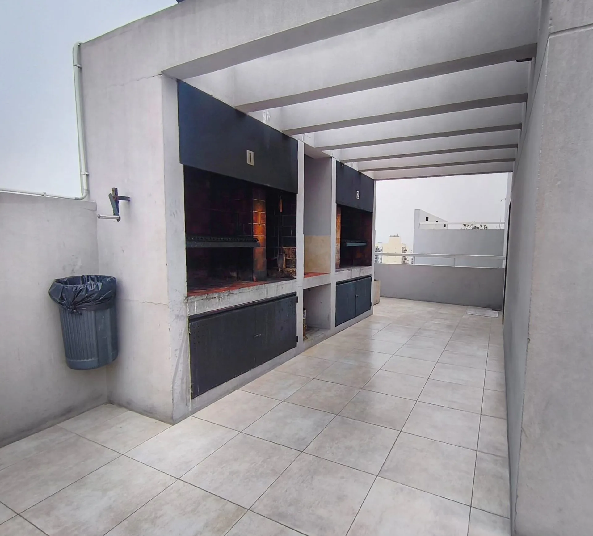 VENTA DE MONOAMBIENTE EN FLORES. APTO CRÉDITO foto 3