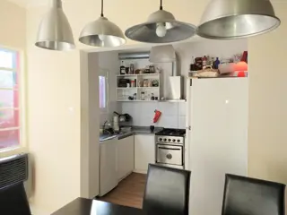 Impecable PH en pleno centro de Victoria en venta. foto 3