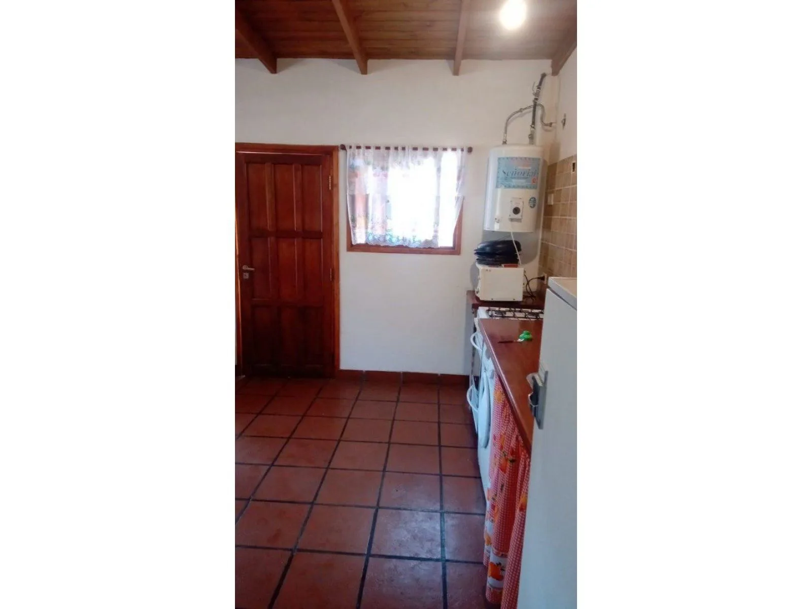 Country-Style 2-Bedroom House with Large Yard in Parque Bristol, Miramar – photo 14 of 24
