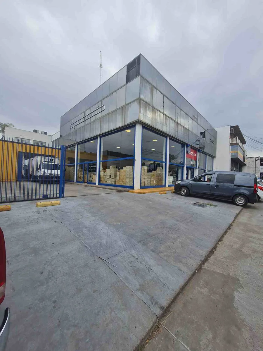 Venta Local sobre RN 202, Don Torcuato. foto 4