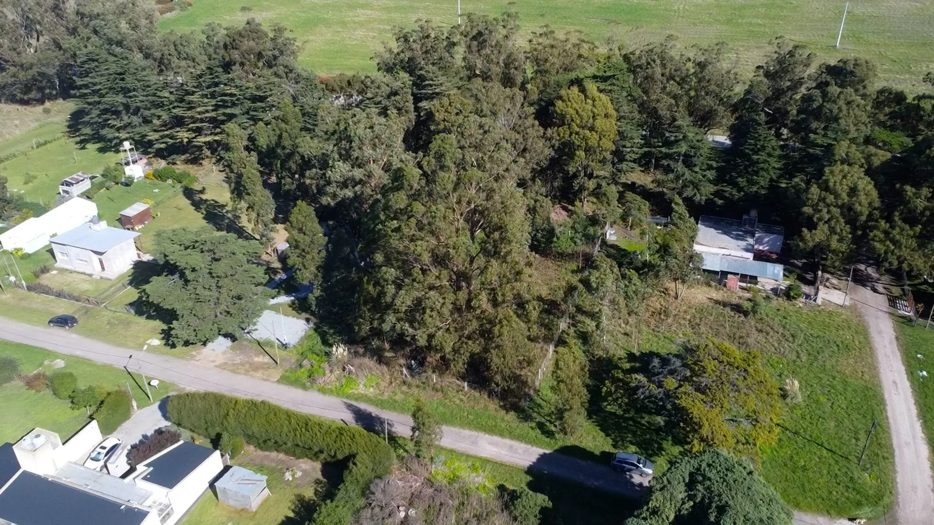 Venta lote en Acantilados muy buena ubicación foto 4