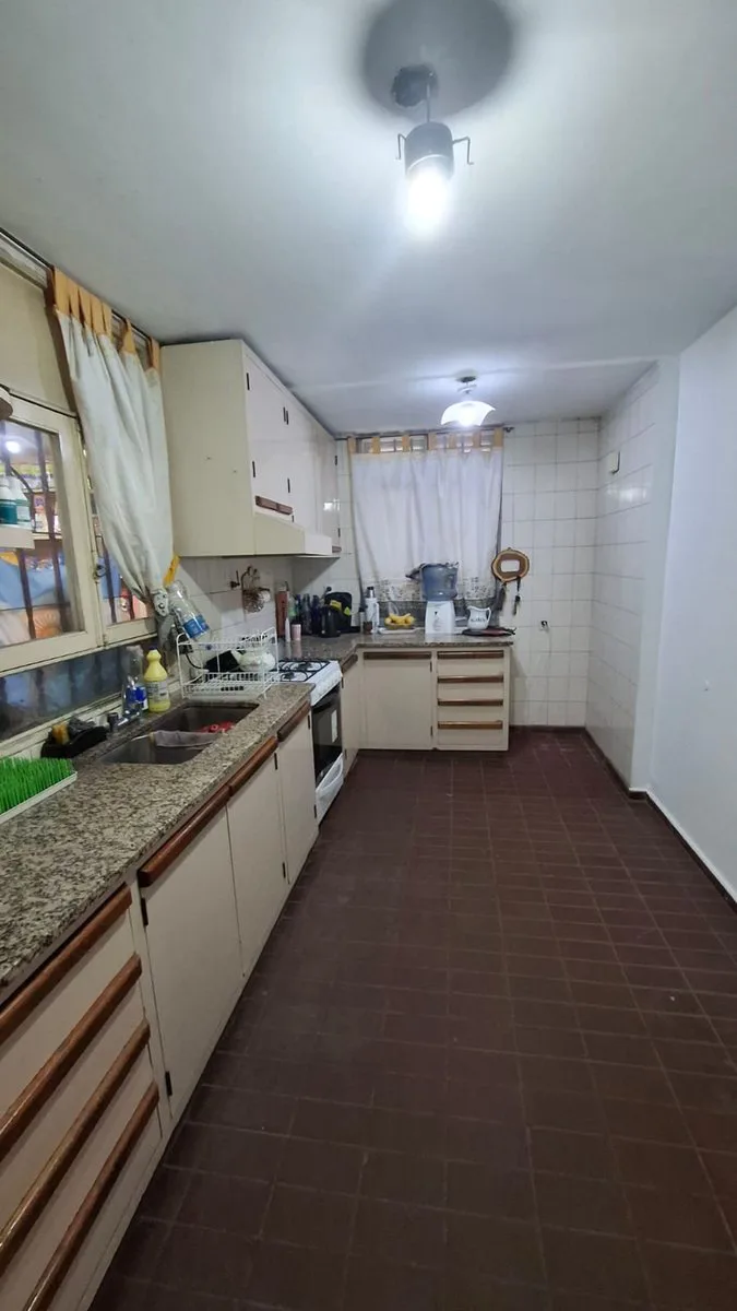 Casa en venta de 3 dormitorios, Godoy Cruz foto 2