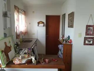 SE VENDE DEPTO 2 AMB SAN MARTÍN 200 - TANDIL foto 2