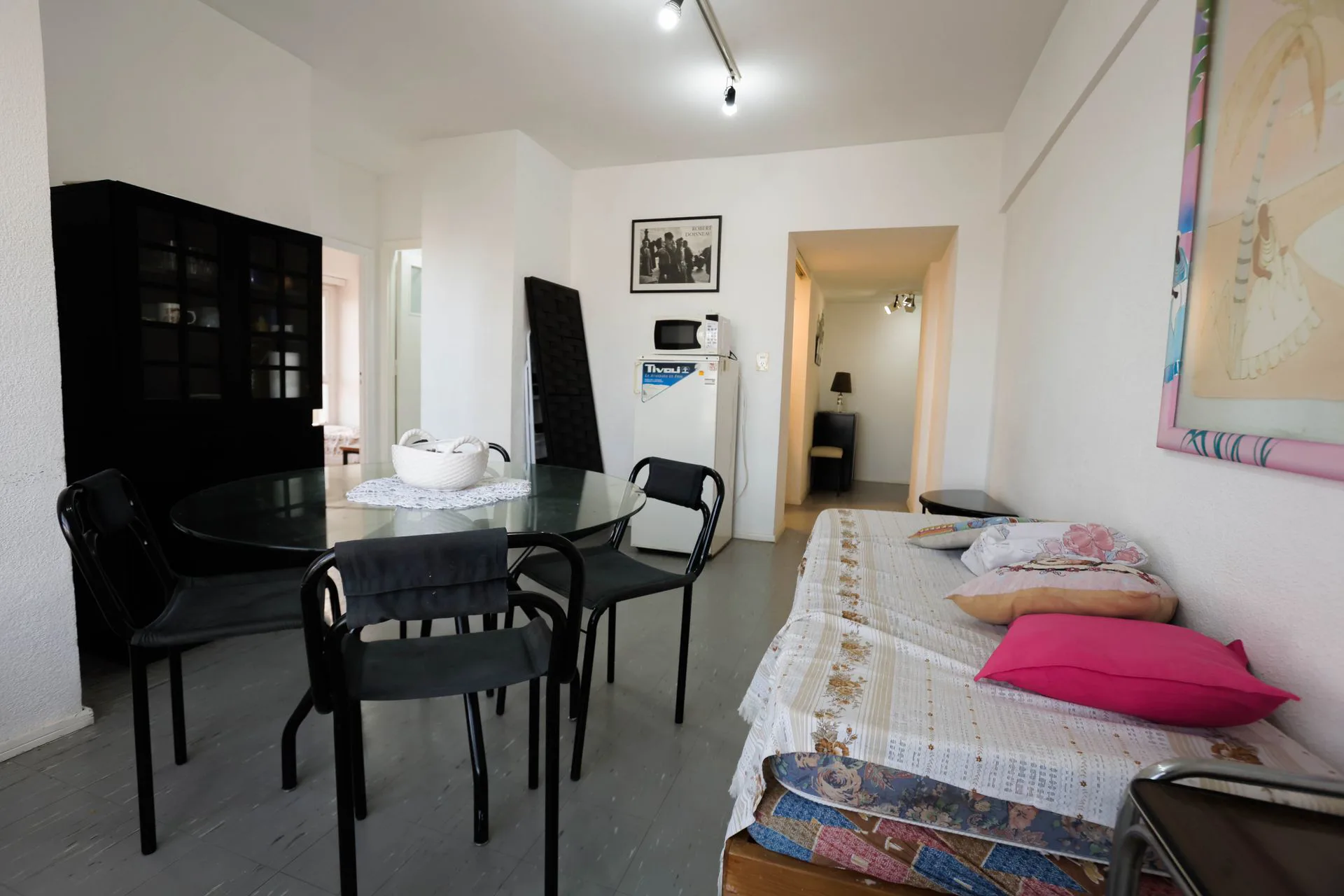 Departamento 3 ambientes Miramar lateral al mar foto 3
