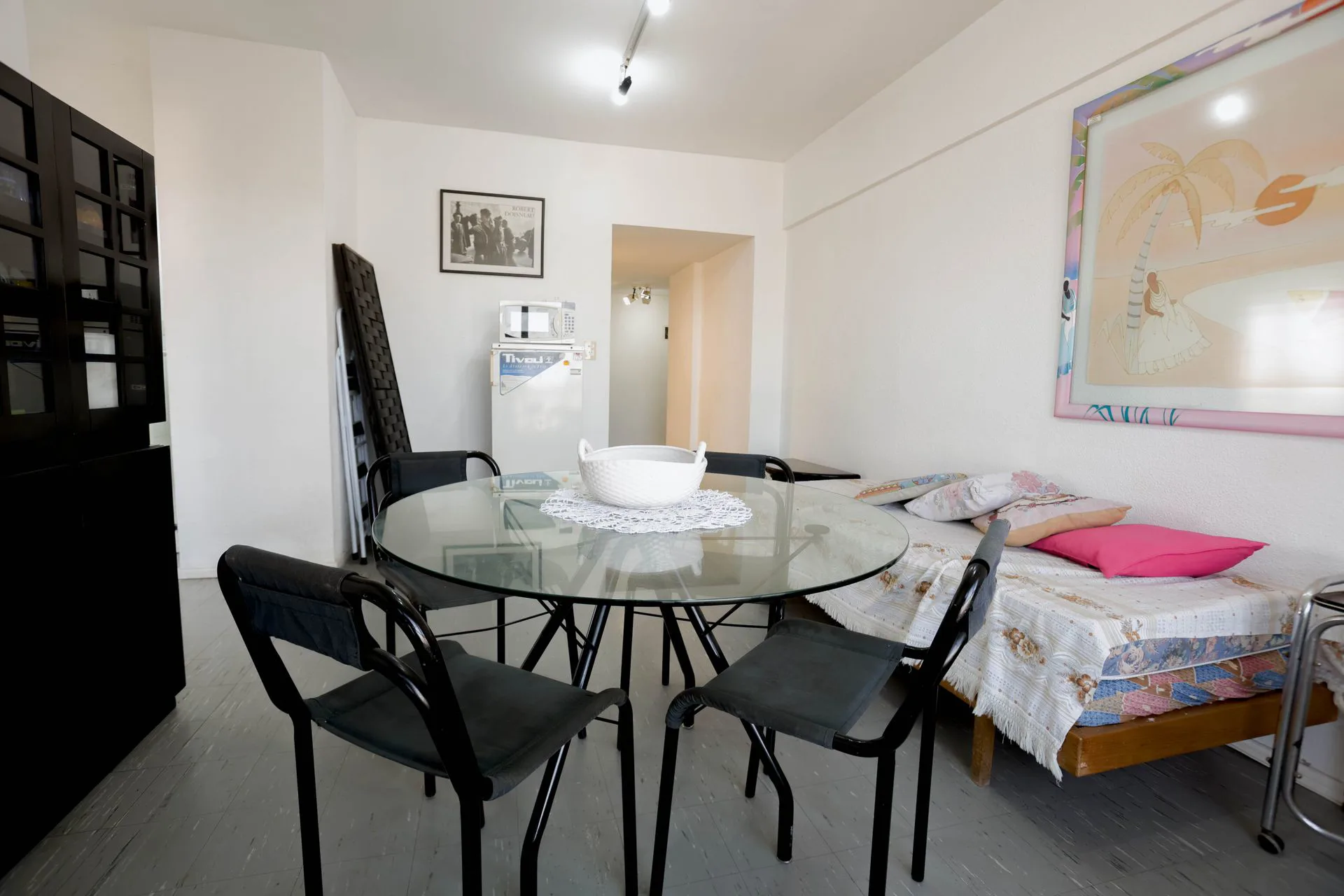 Departamento 3 ambientes Miramar lateral al mar foto 4