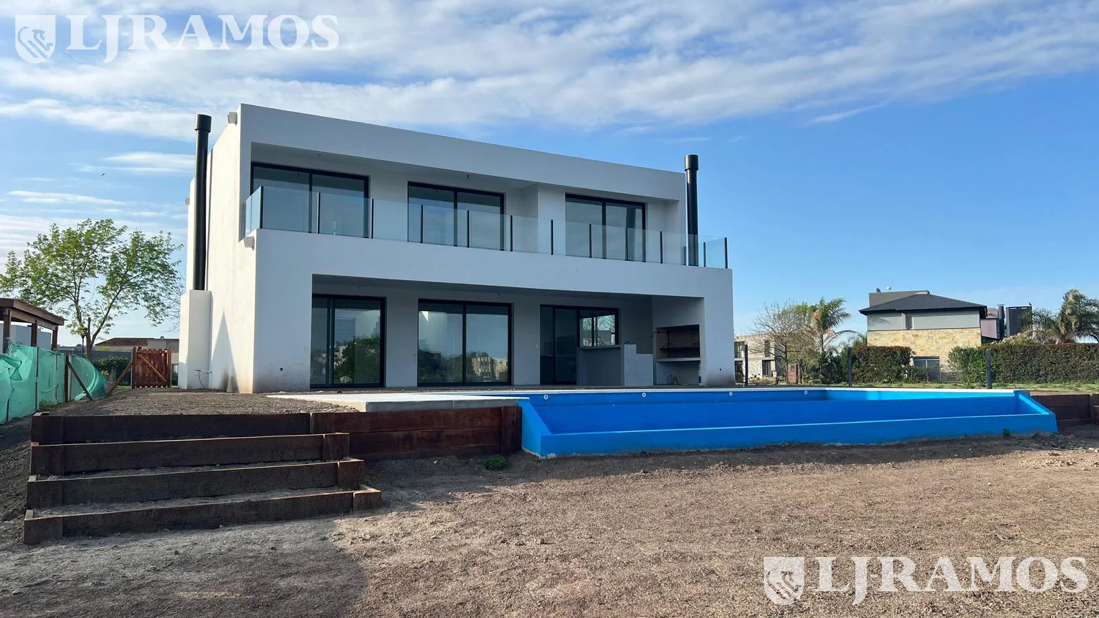 Casa en venta en Barrio Golf El Canton A la Laguna PG foto 4